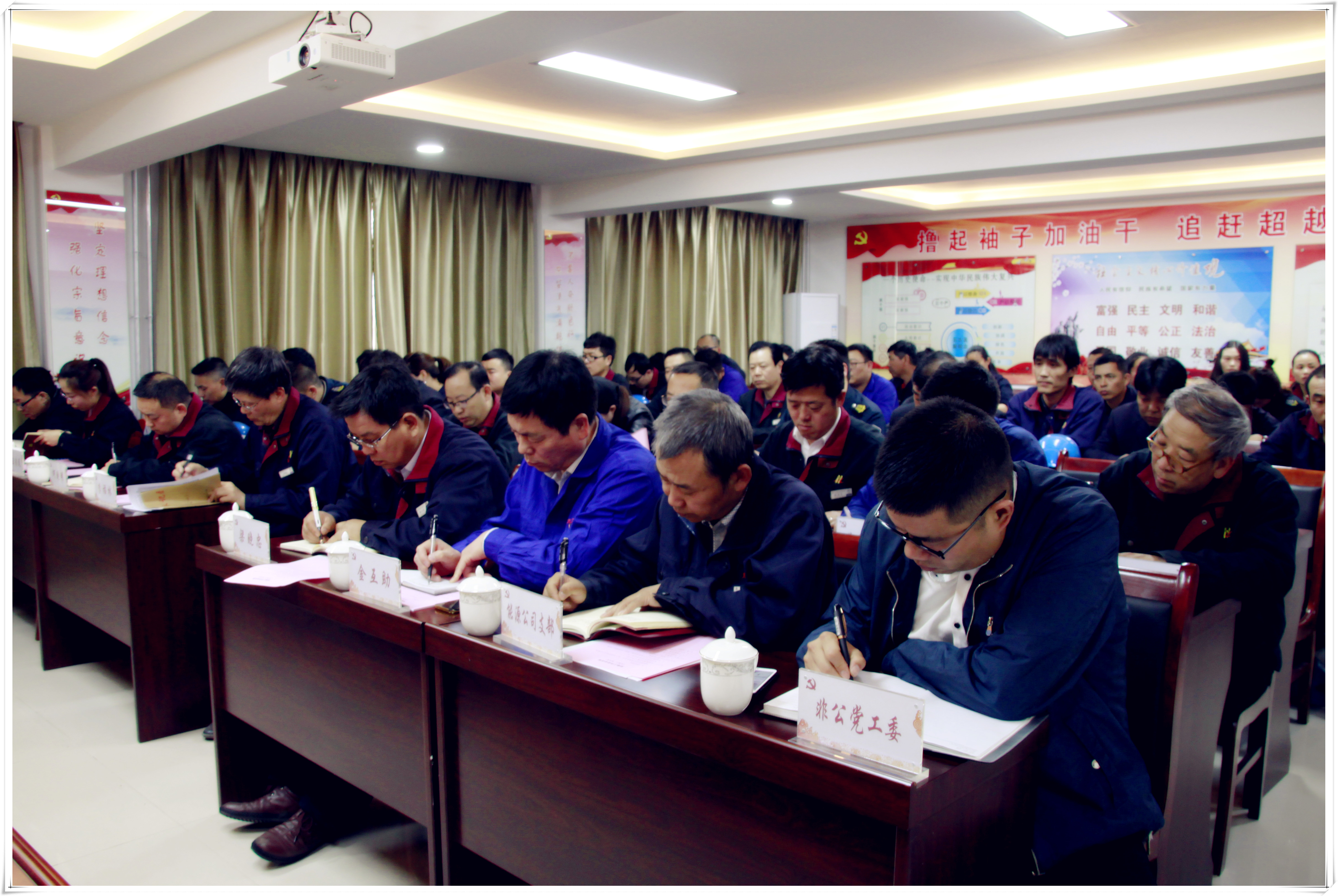 �����؈�hί���_�������h